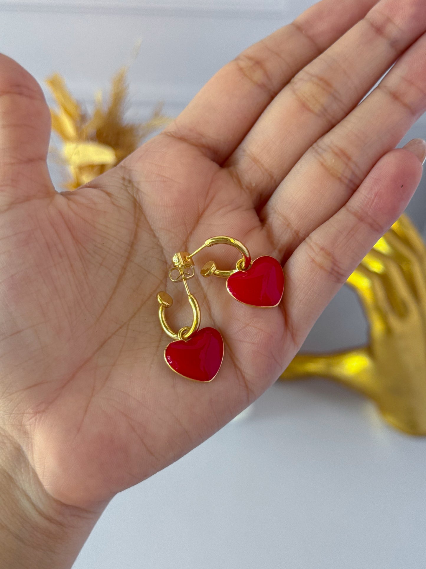 Topos corazones rojos