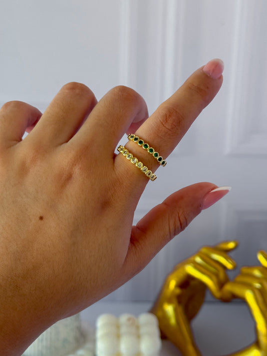 Anillo piedras