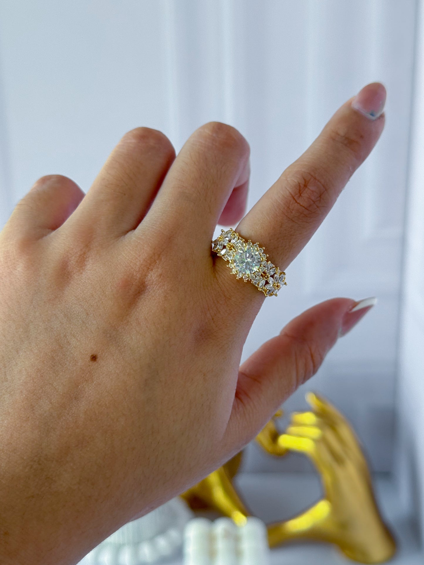Anillo perlado grande