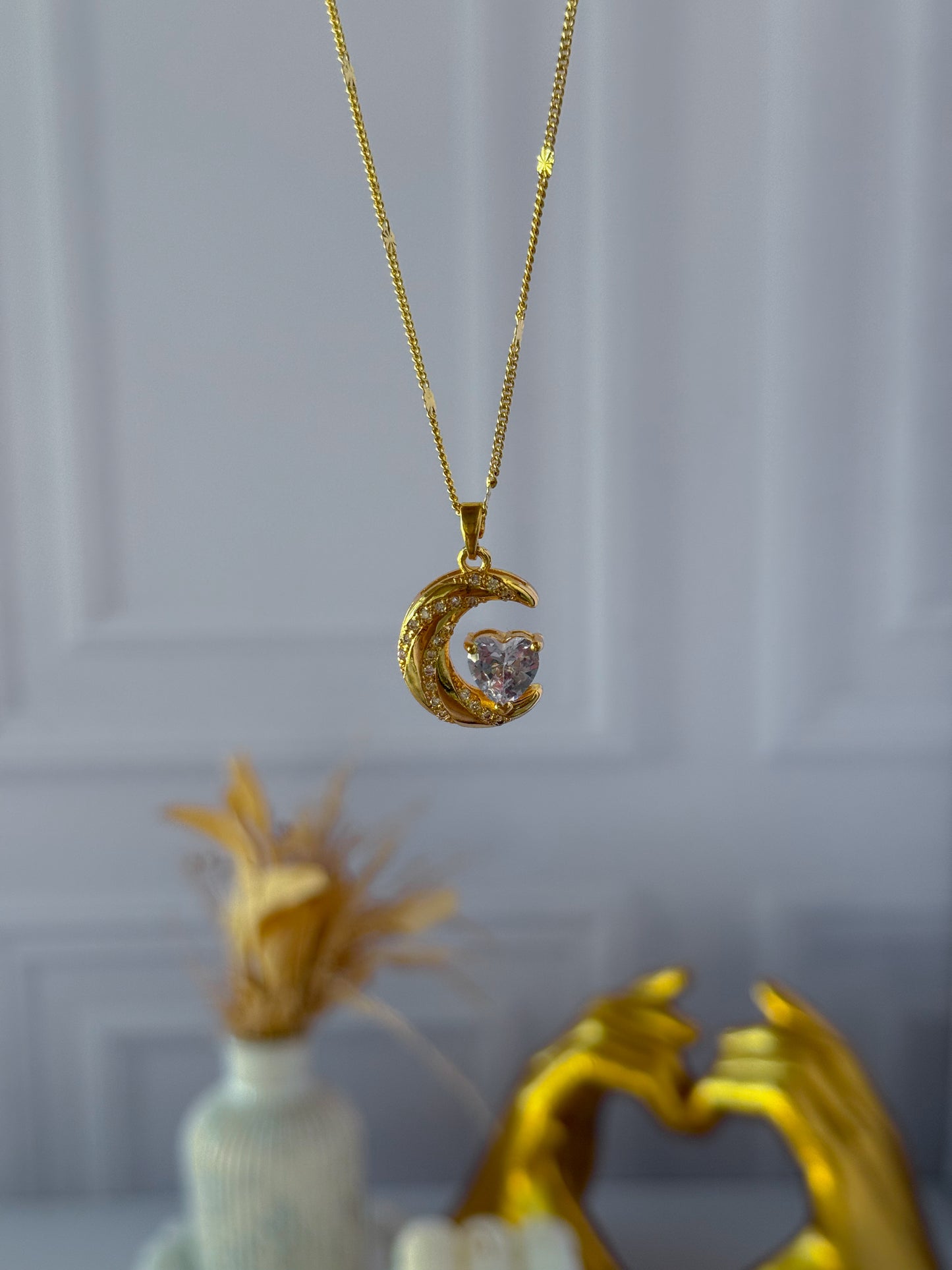 Cadena lunita con perla