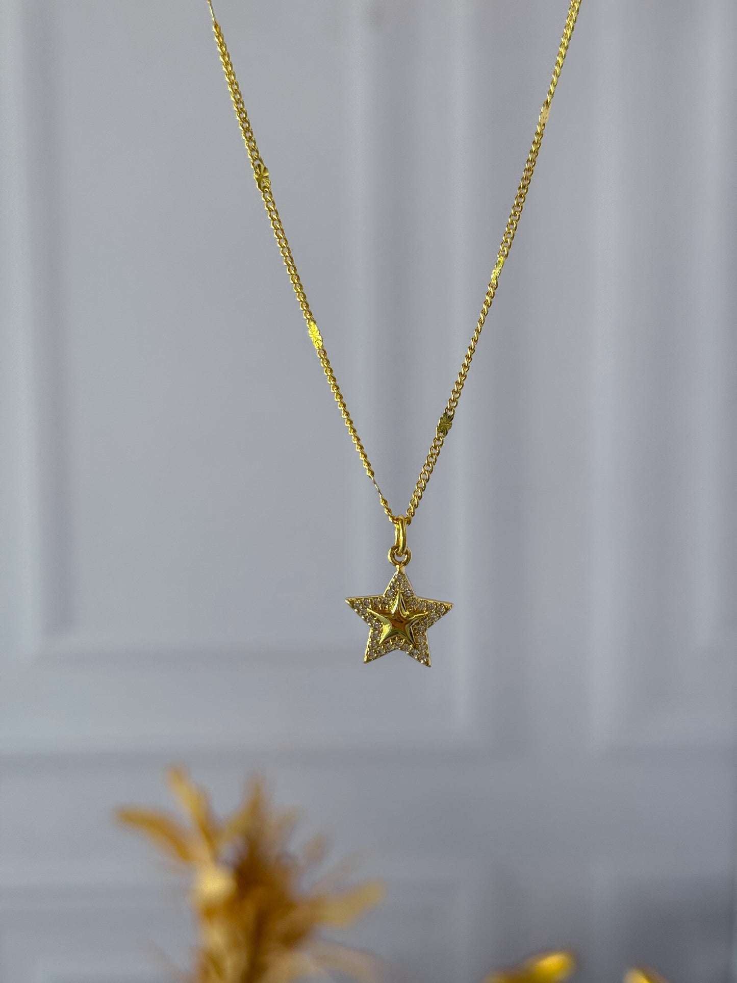 Cadena estrellita