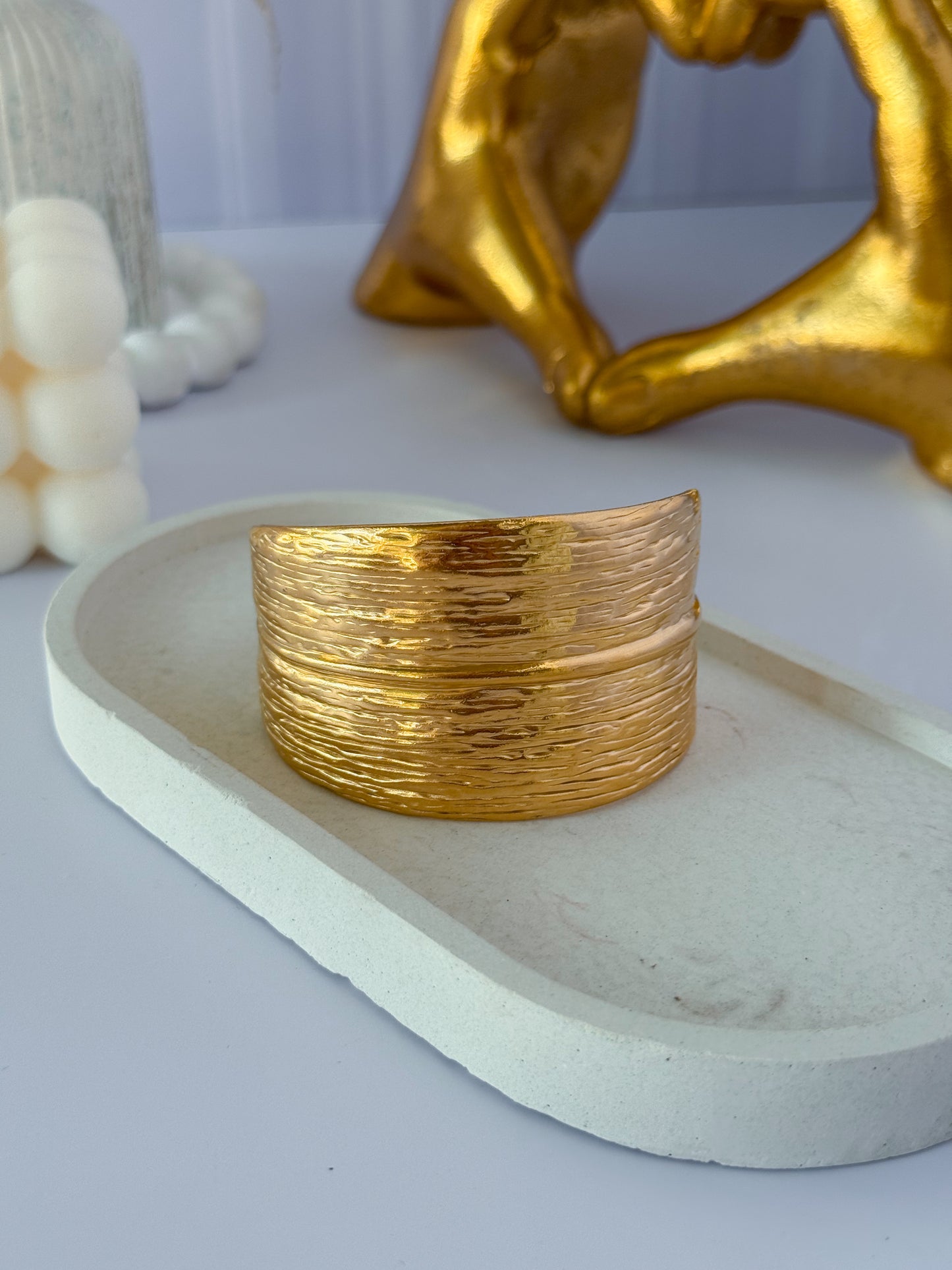 Brazalete hojas rayas
