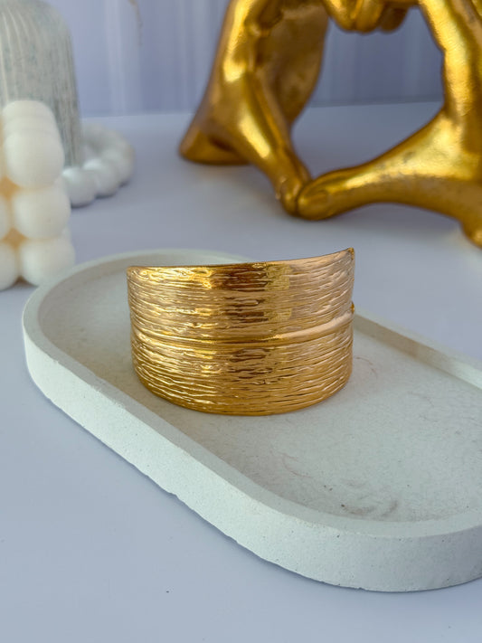 Brazalete hojas rayas