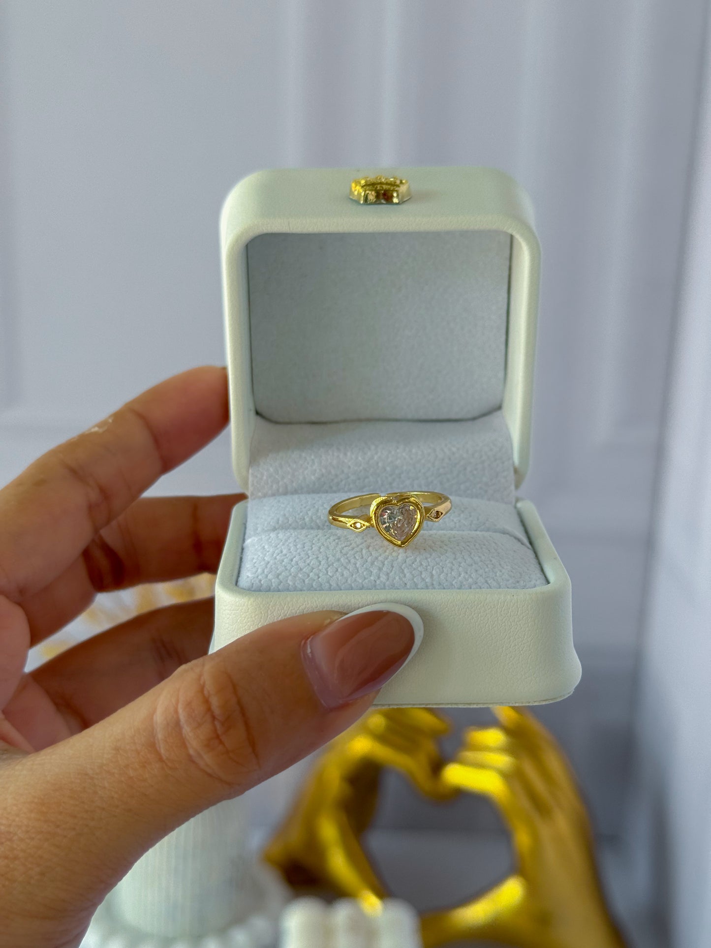Anillo corazón sencillo