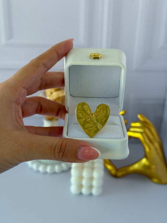 Anillo corazón grande