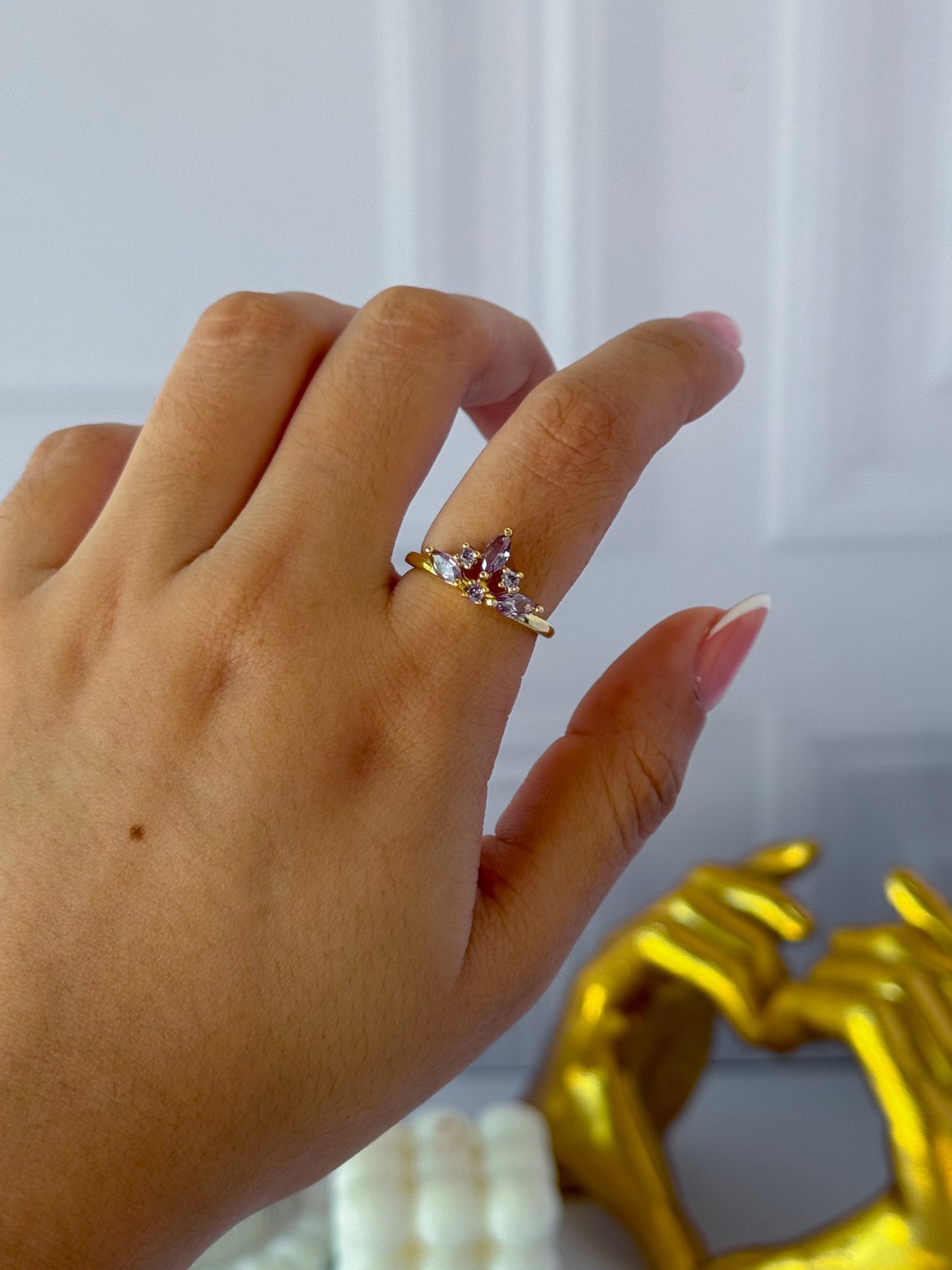 Anillo corona morada