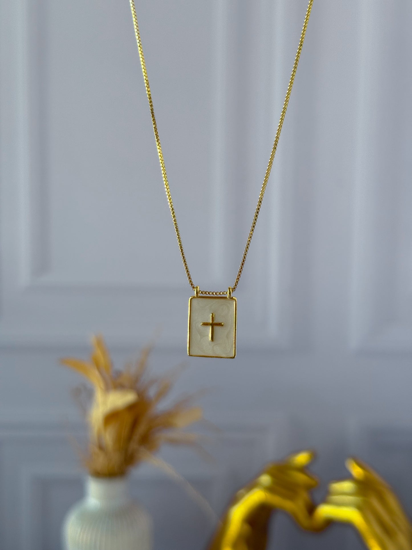 Cadena Cruz sencilla