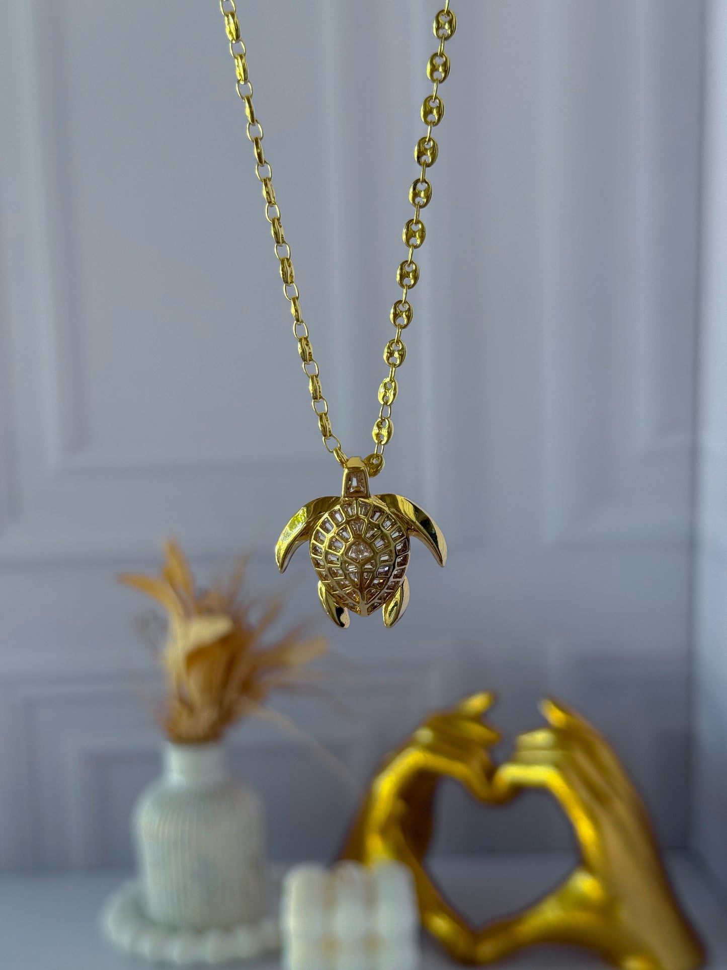 Cadena tortuga tejido Gucci