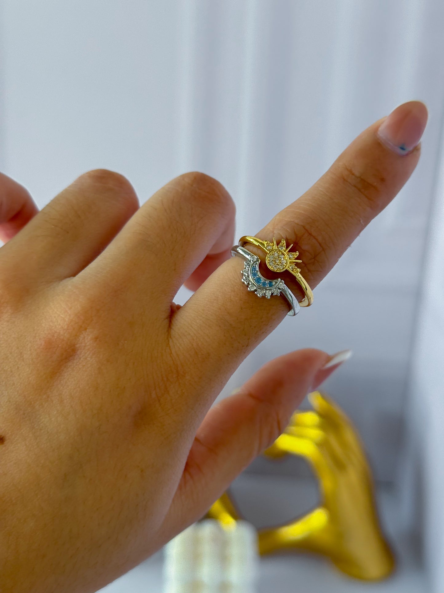 Anillo pareja sol y luna (no incluye cofre)