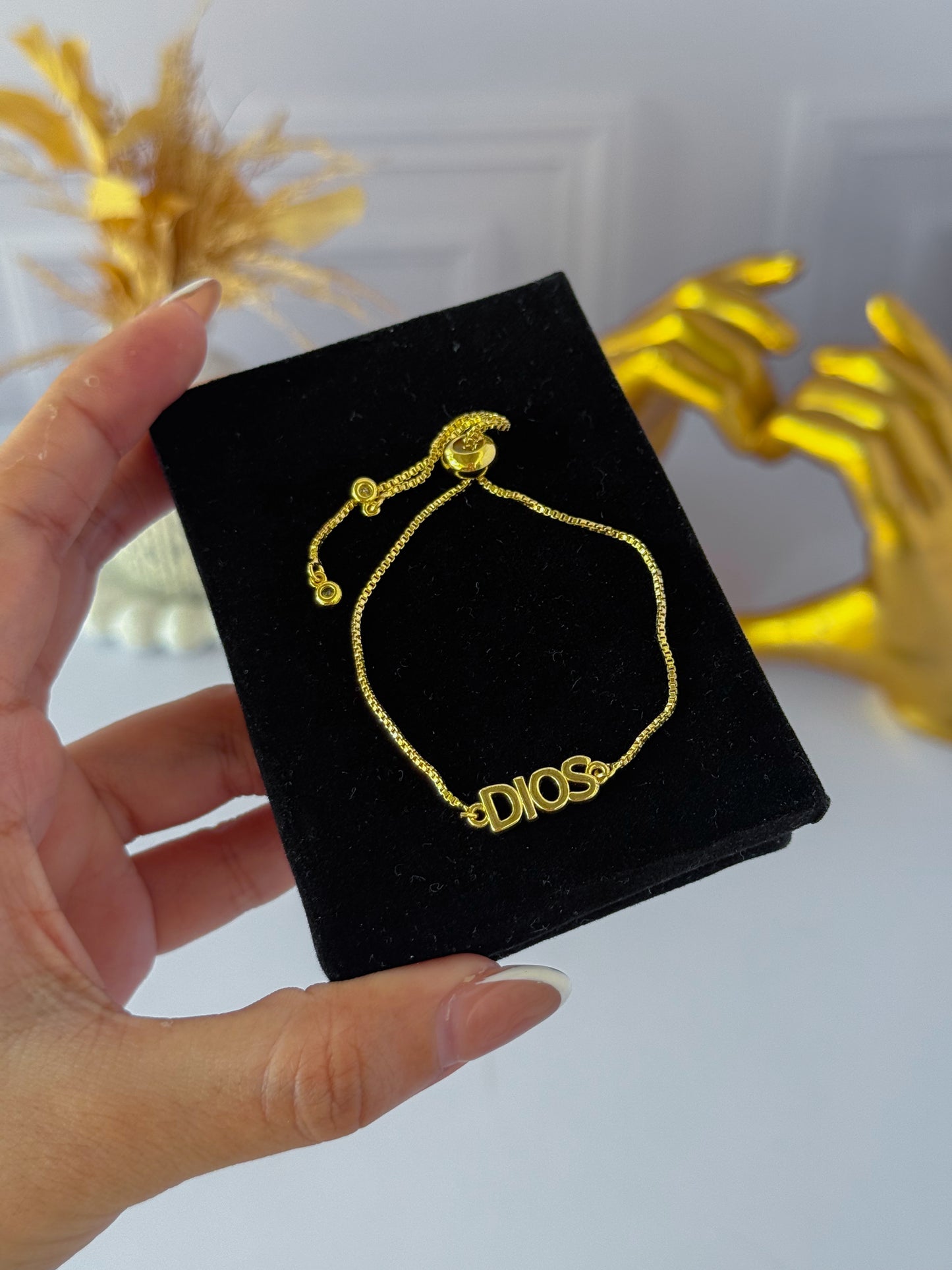 Pulsera Dios sencilla