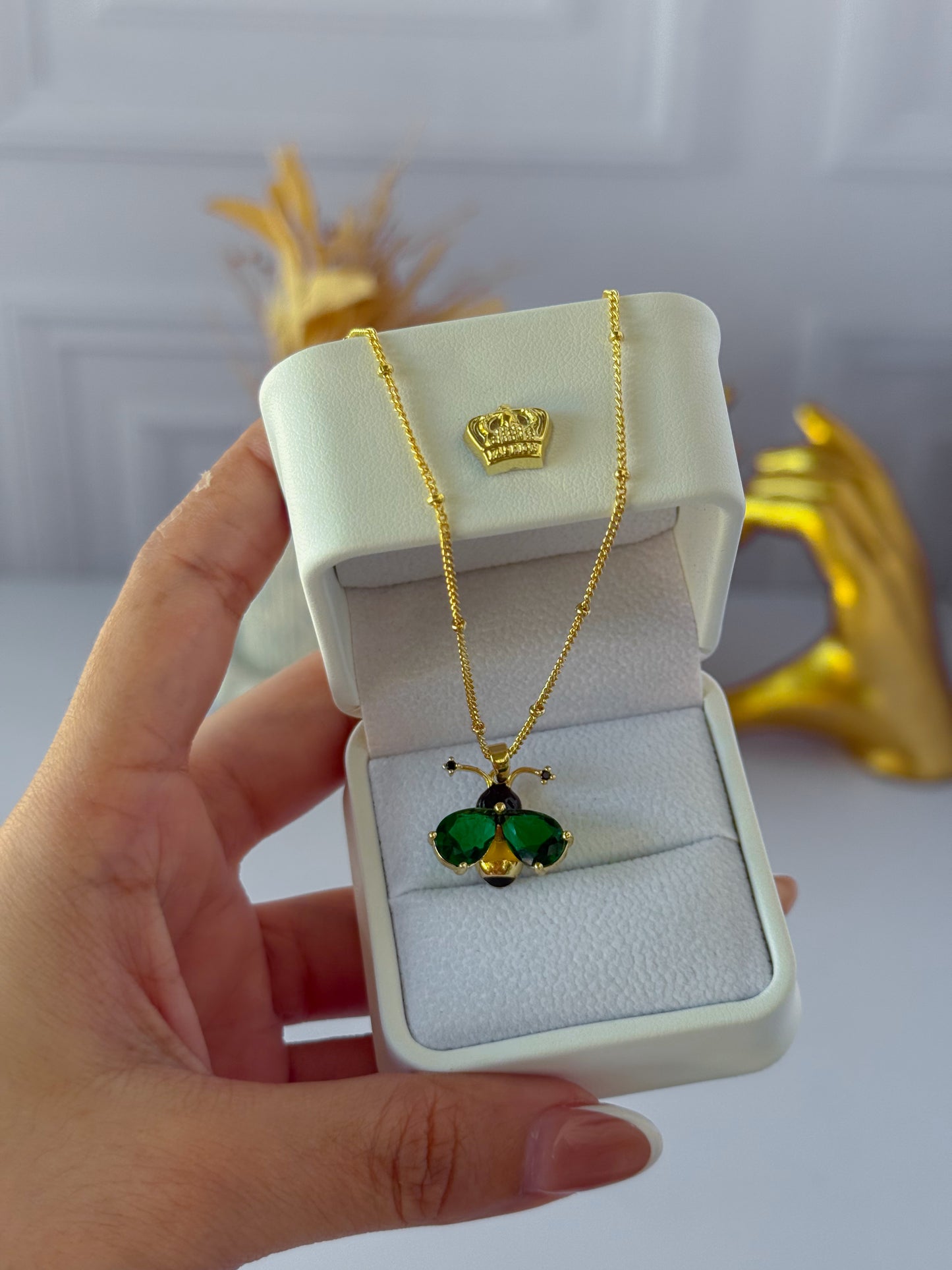 Cadena abejita