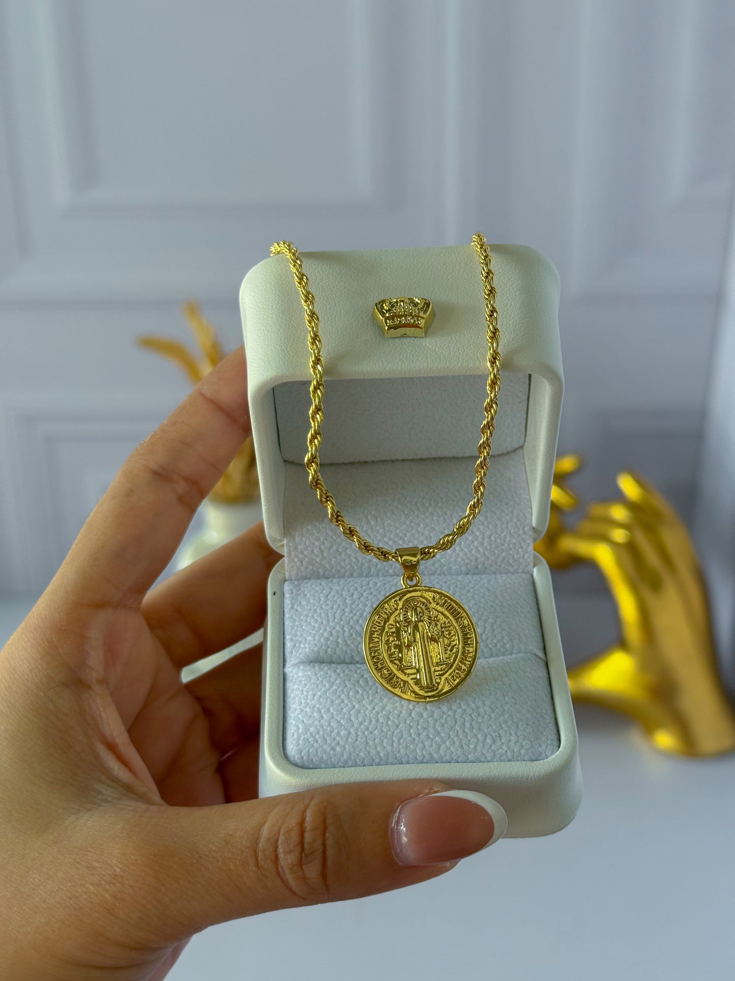 Cadena san Benito con lazo