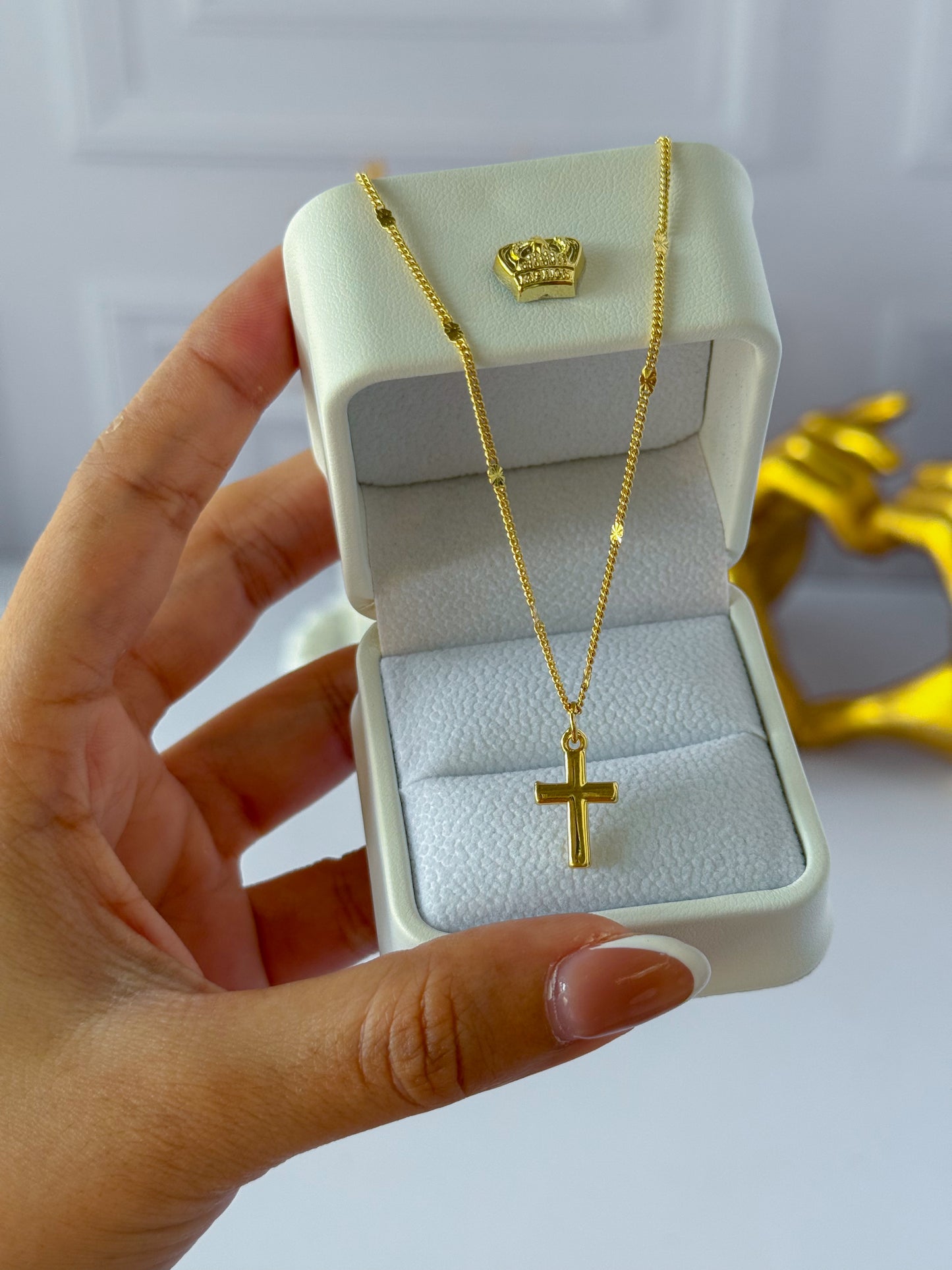 Cadena Cruz sencilla