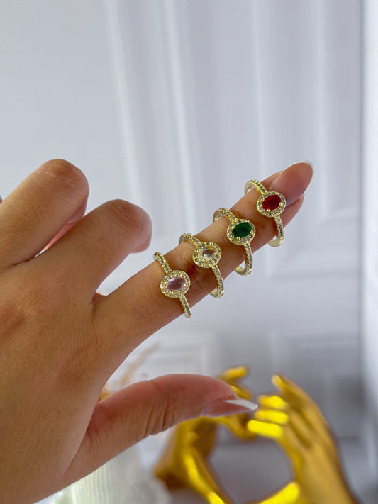 Anillo ovalado dorado
