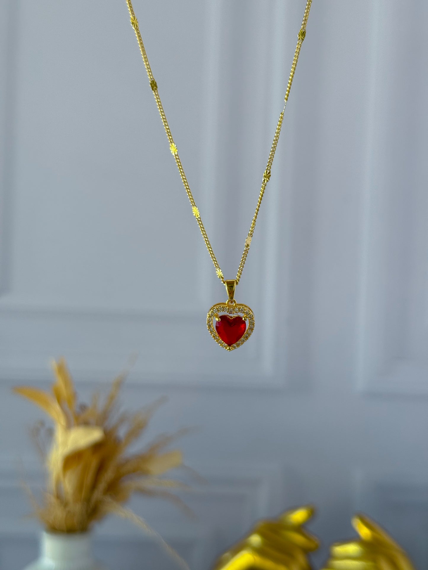 Cadena corazón rojo