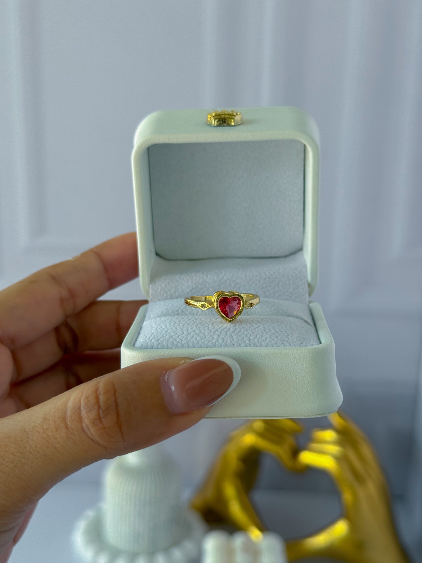 Anillo corazón sencillo