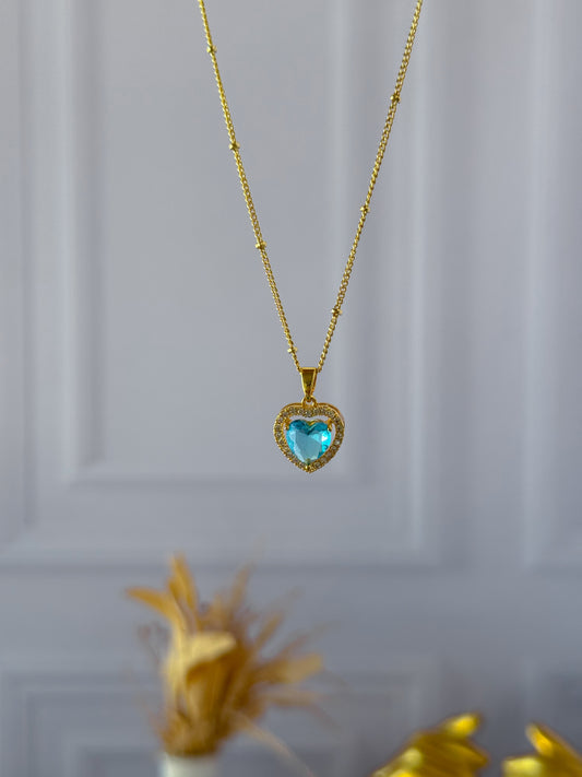 Cadena corazón celeste