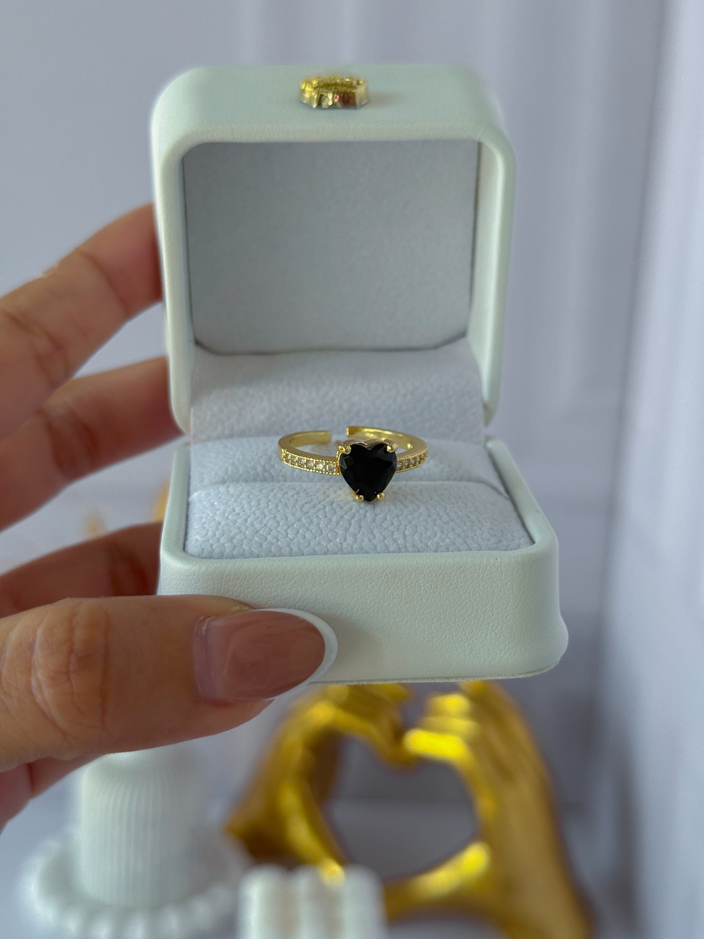 Anillo corazón grande