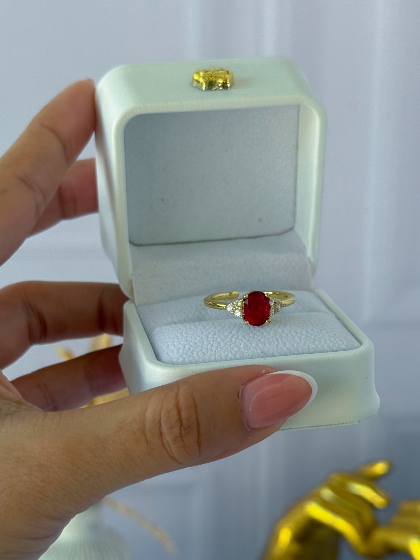 Anillo ovalado