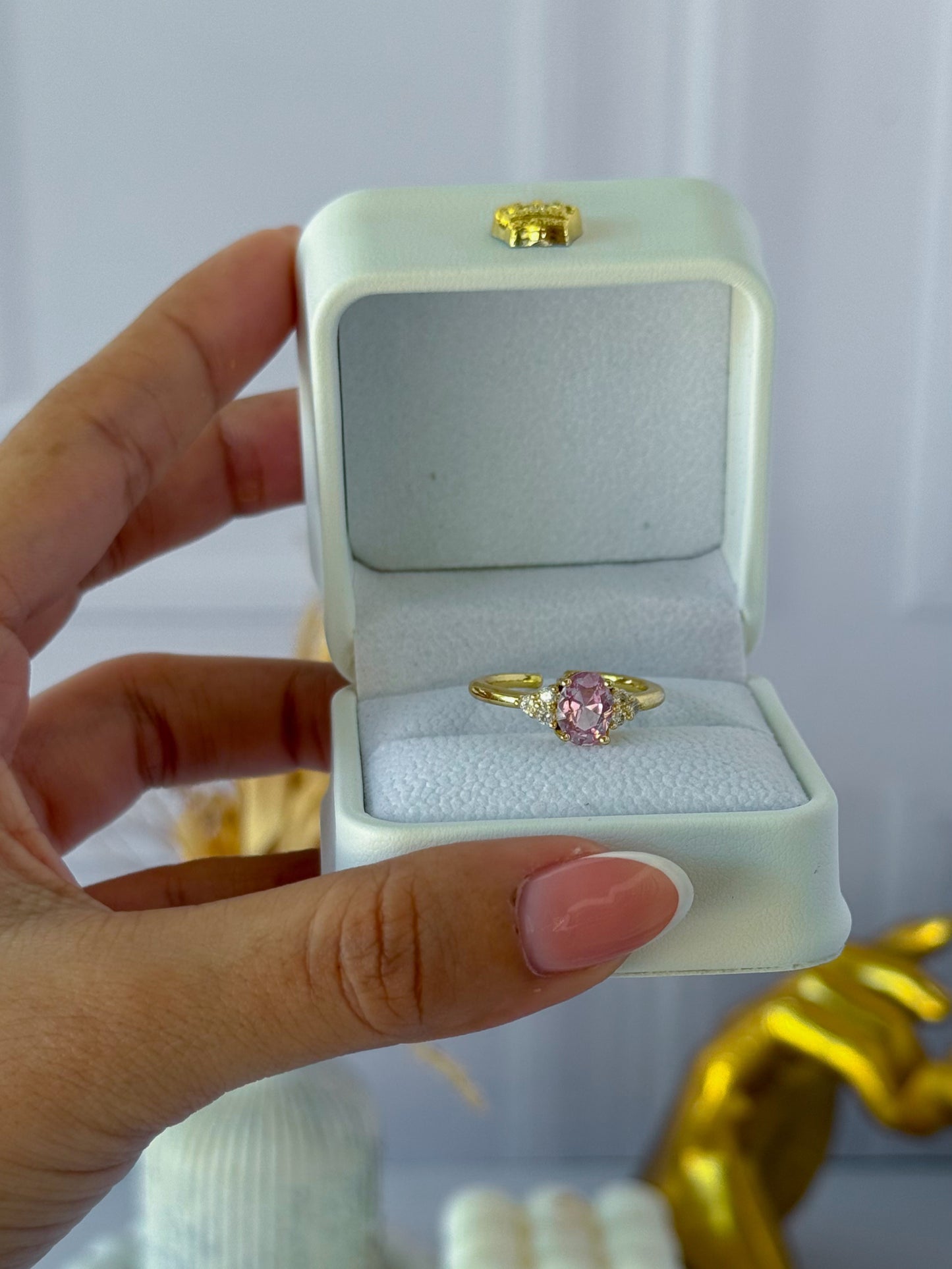 Anillo ovalado