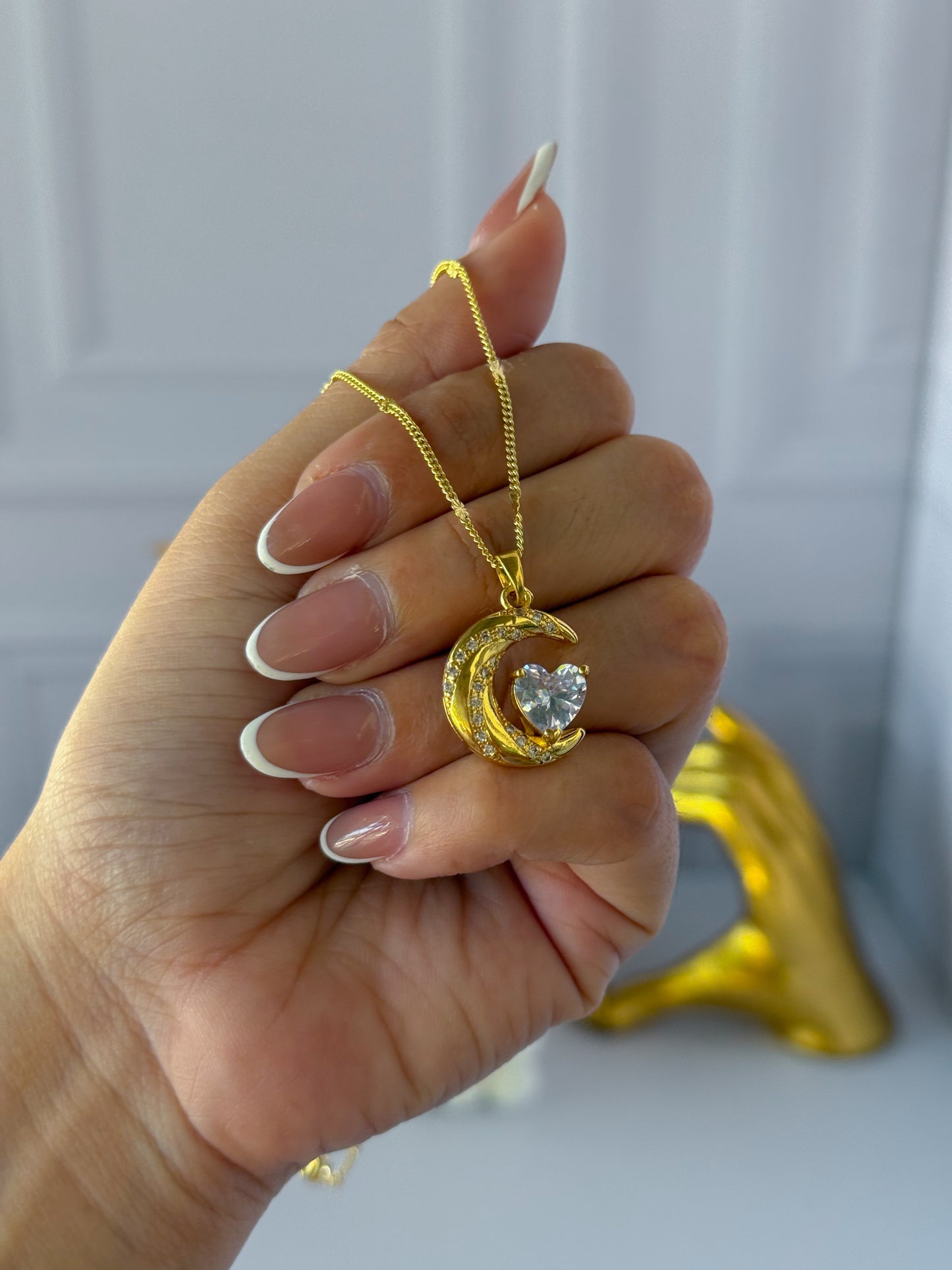 Cadena lunita con perla