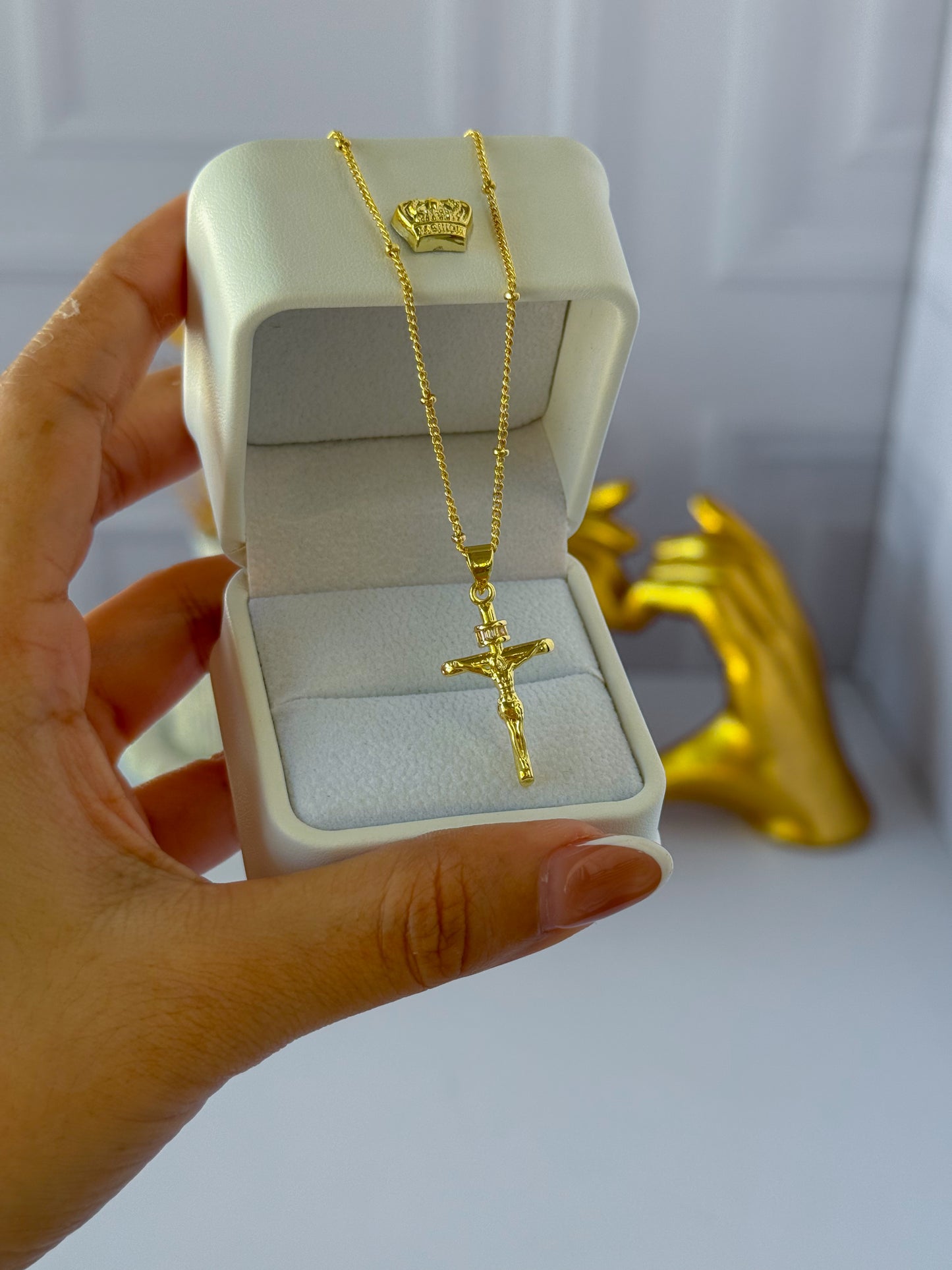 Cadena cruz cristo